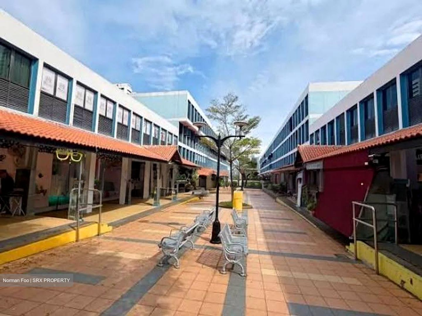 Toa Payoh Central (D12), Shop House #618077041